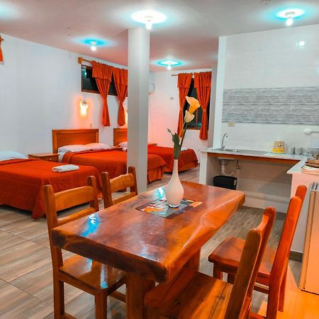 Suites En El Centro Puerto Ayora  Exterior photo
