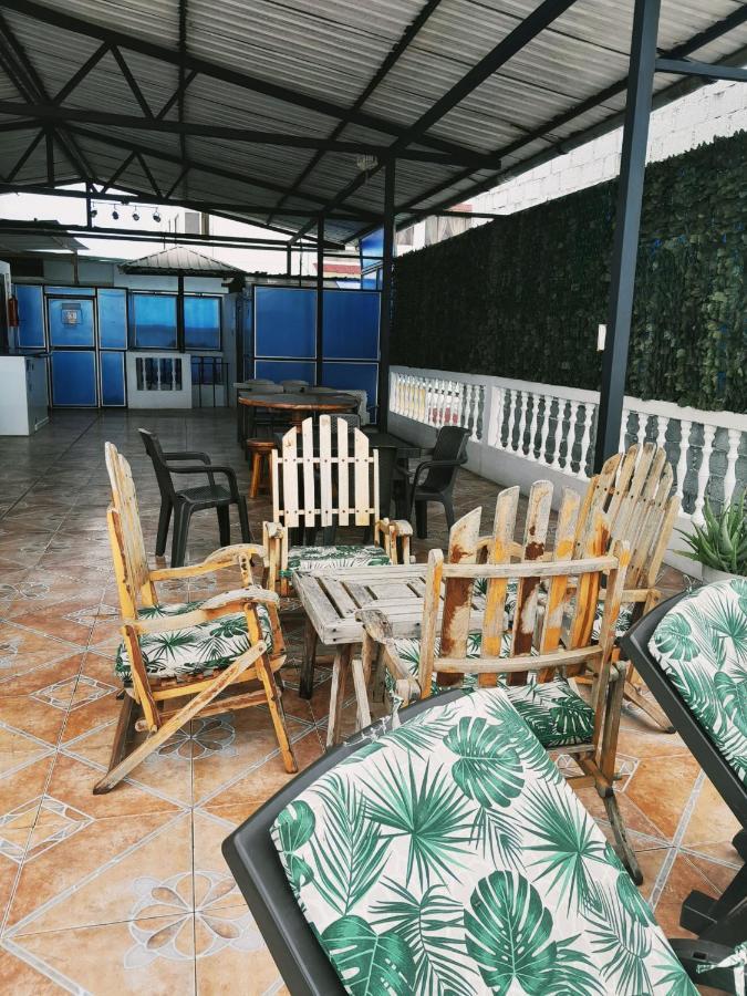 Suites En El Centro Puerto Ayora  Exterior photo