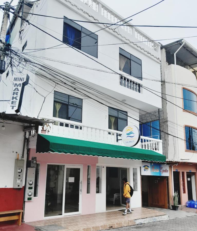 Suites En El Centro Puerto Ayora  Exterior photo